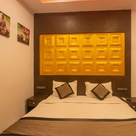 Parampara Residency Kushālnagar Esterno foto