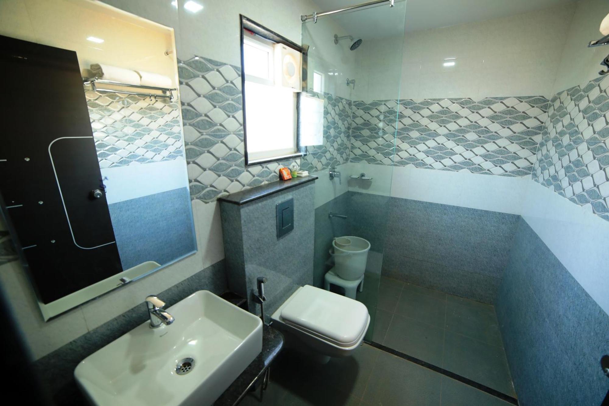 Parampara Residency Kushālnagar Esterno foto